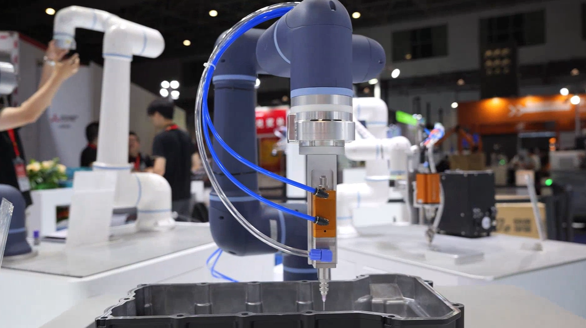 ESTUN สมาร์ทกาว & โซลูชั่นการจ่าย: เพิ่มความแม่นยำความปลอดภัยและประสิทธิภาพต้นทุน2