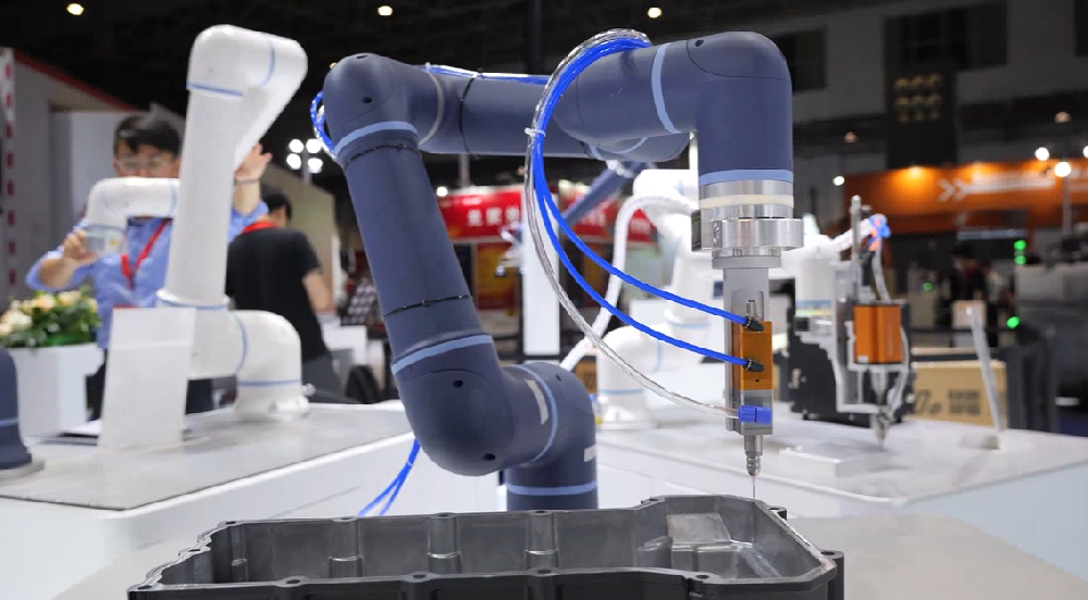 ESTUN สมาร์ทกาว & โซลูชั่นการจ่าย: เพิ่มความแม่นยำความปลอดภัยและประสิทธิภาพต้นทุน